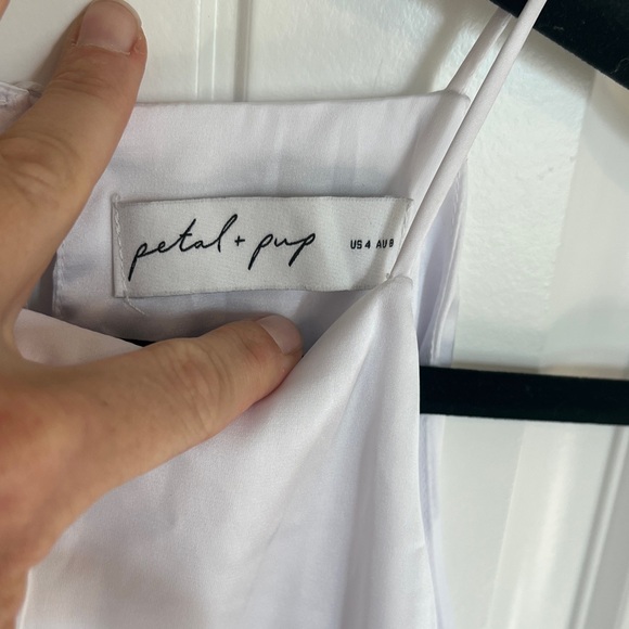 Petal & Pup Beautiful Annalise Ruffle Satin Dress White Maxi Dress Sz 4! - Picture 6 of 14